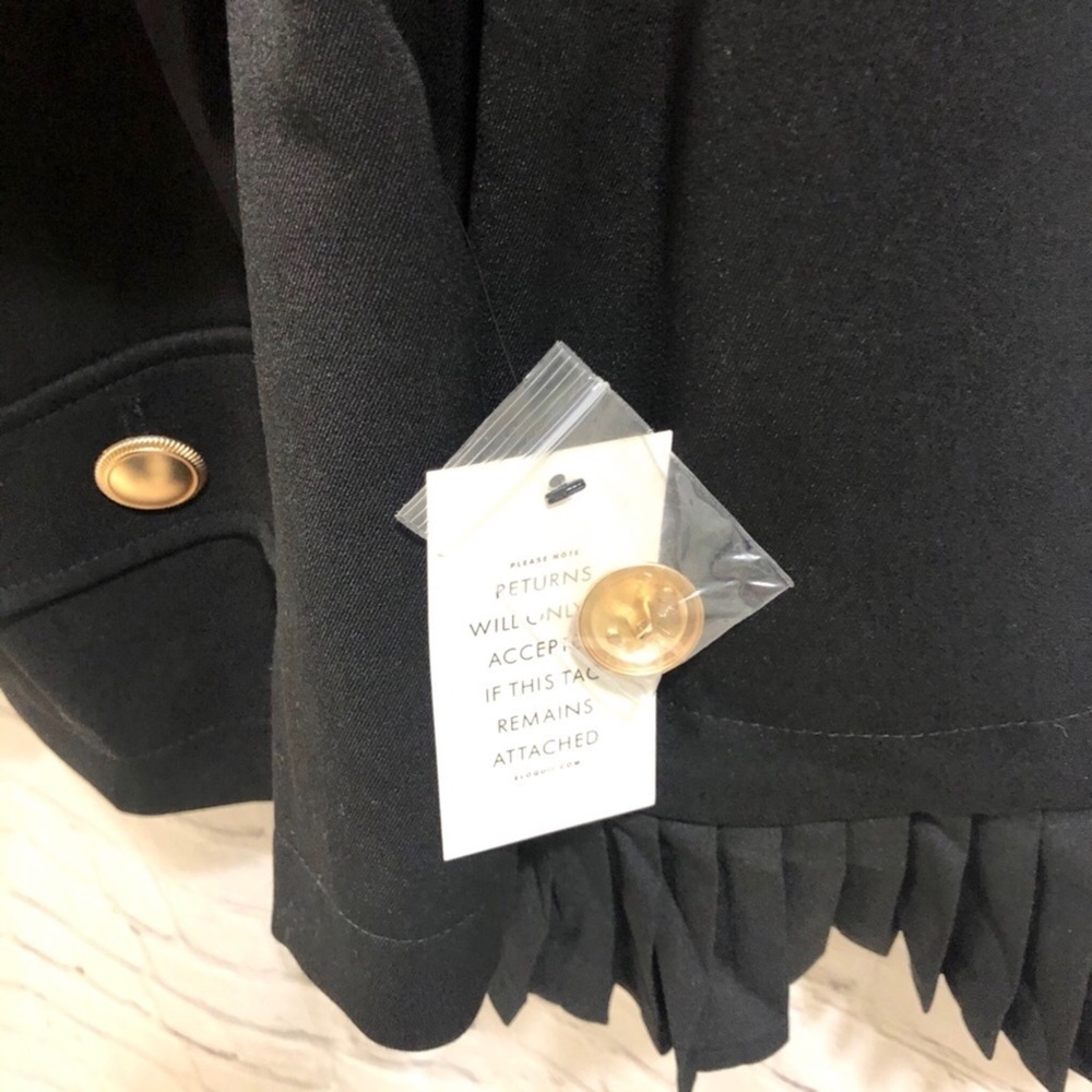 Eloquii Blazer Gold Buttons Pleated Cuff Black Size 14 Style 5070 Coat Jacket - Picture 6 of 9
